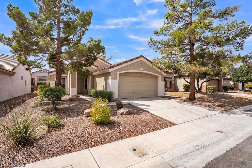 Photo 2 of 2139 Chapman Ranch Drive