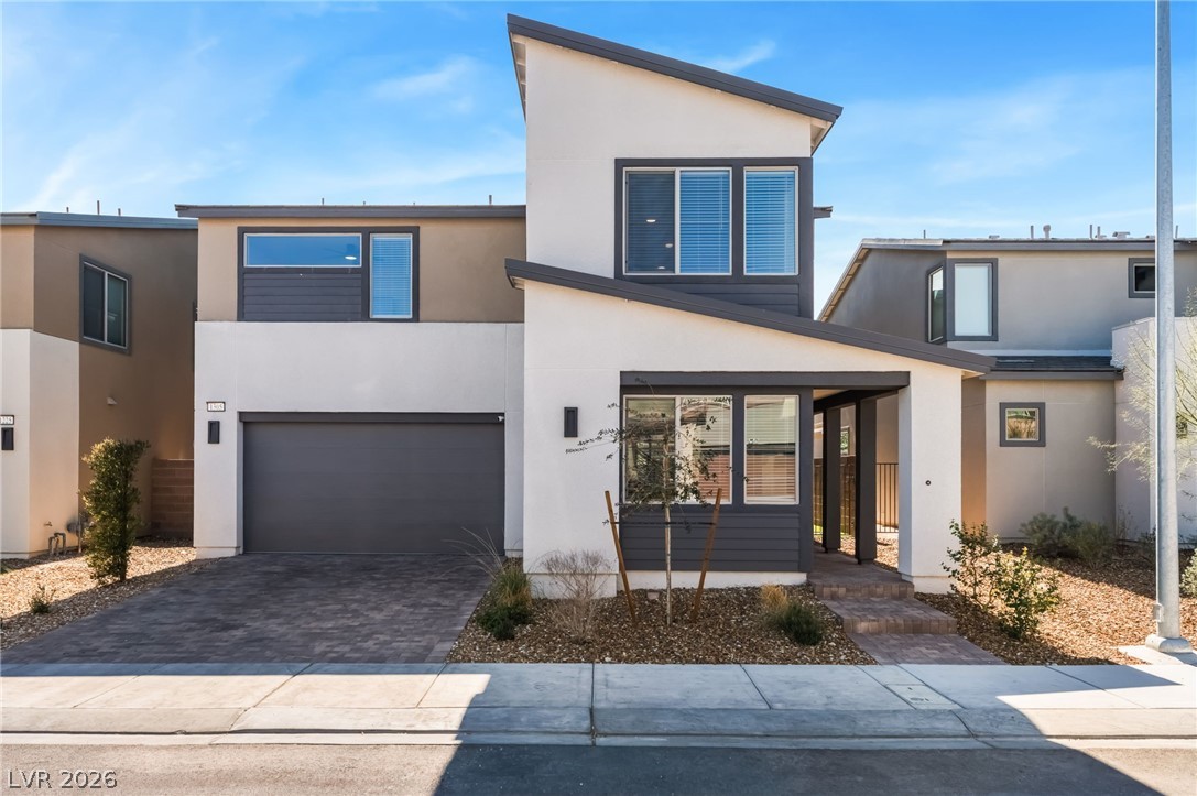 1305 Crimson Sunbird Avenue, North Las Vegas 89084