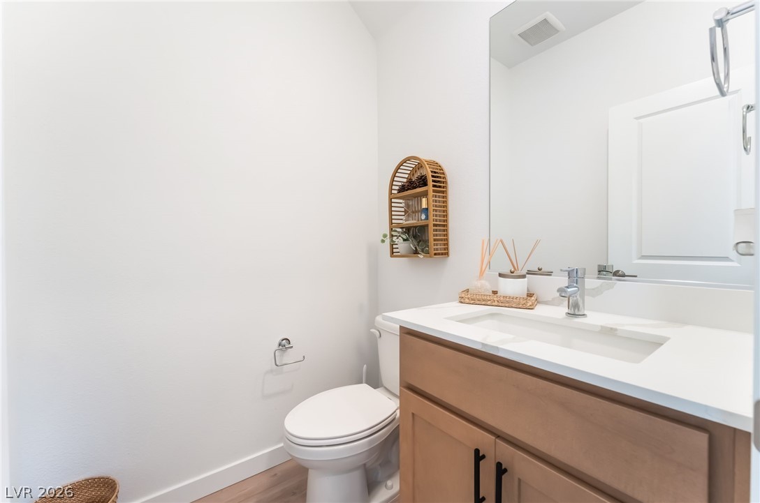 Photo 18 of 46, 1305 Crimson Sunbird Avenue