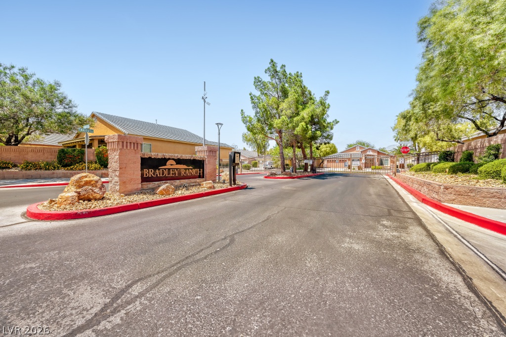 Photo 32 of 34, 5426 Saint Bernard Court