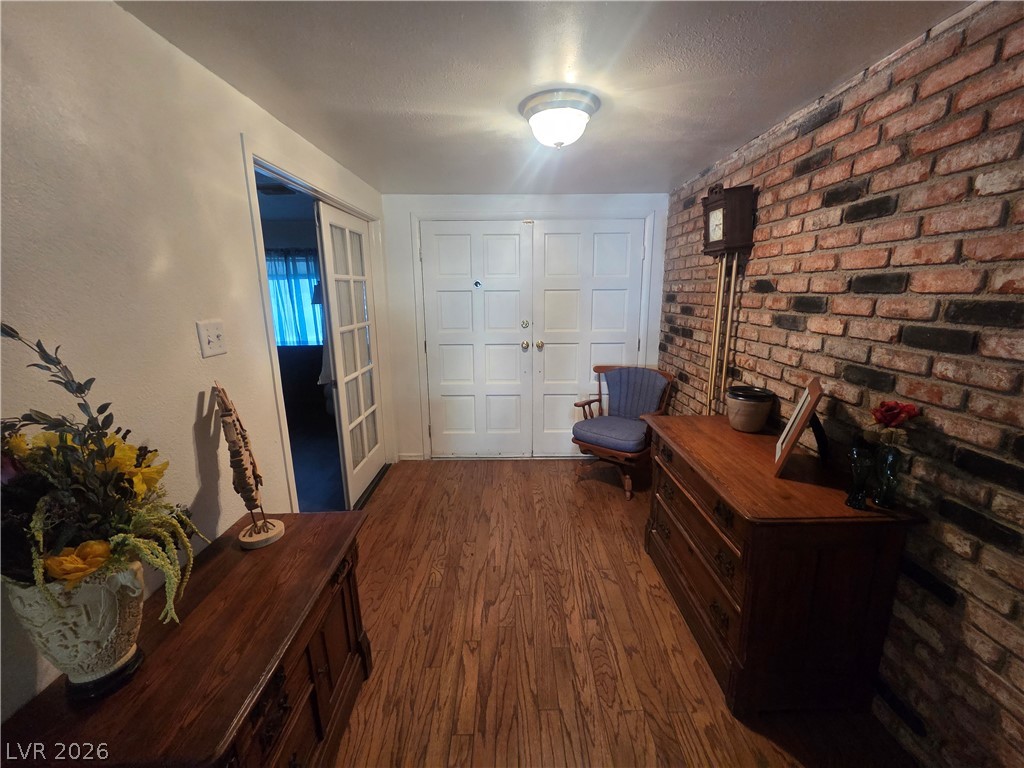 Photo 4 of 1590 Palomino Drive