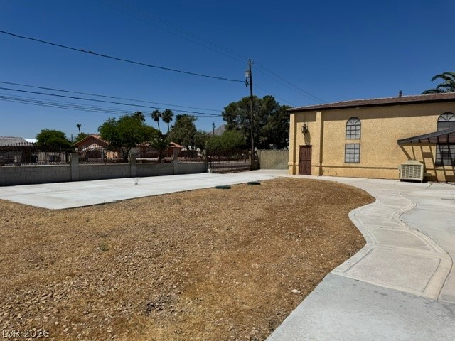 Photo 14 of 20, 8740 W Hammer Lane