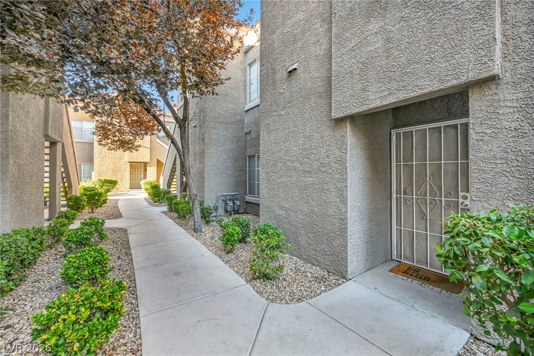 Photo 2 of 5525 W Flamingo Road #1021