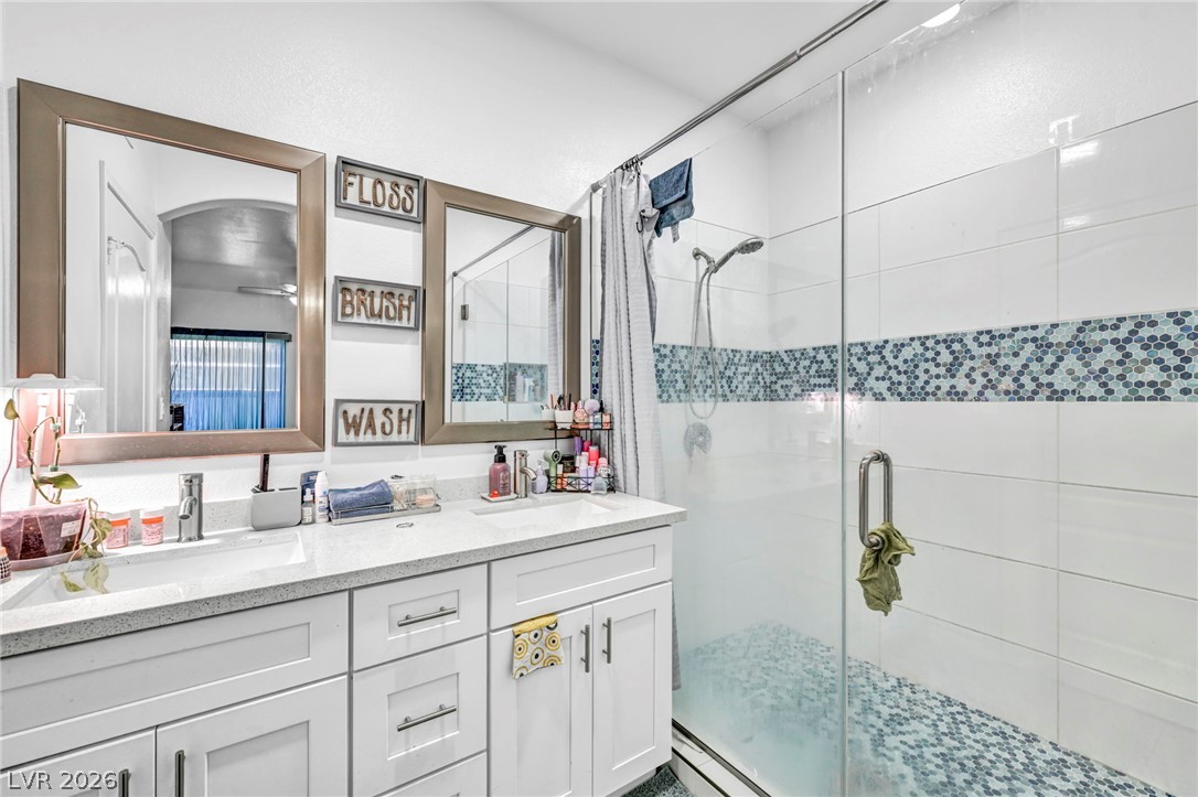 Photo 14 of 23, 5525 W Flamingo Road #1021
