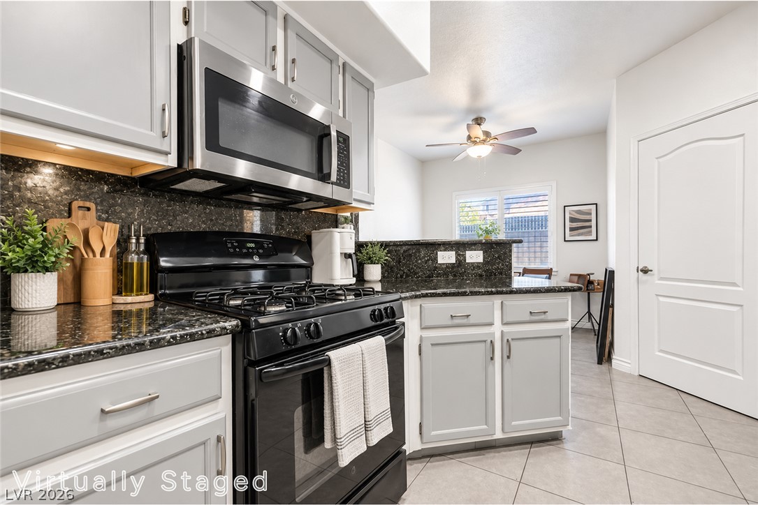 Photo 6 of 23, 5525 W Flamingo Road #1021