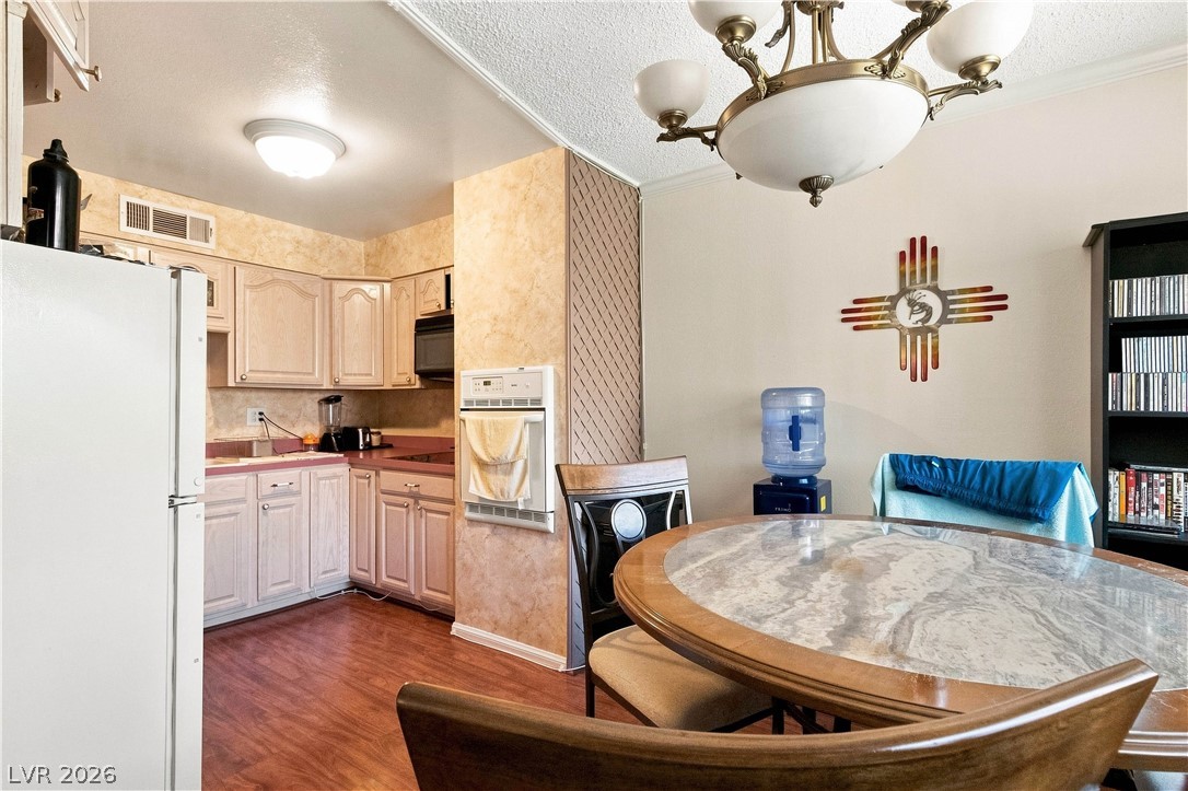 Photo 13 of 18, 350 E Desert Inn Road #G203