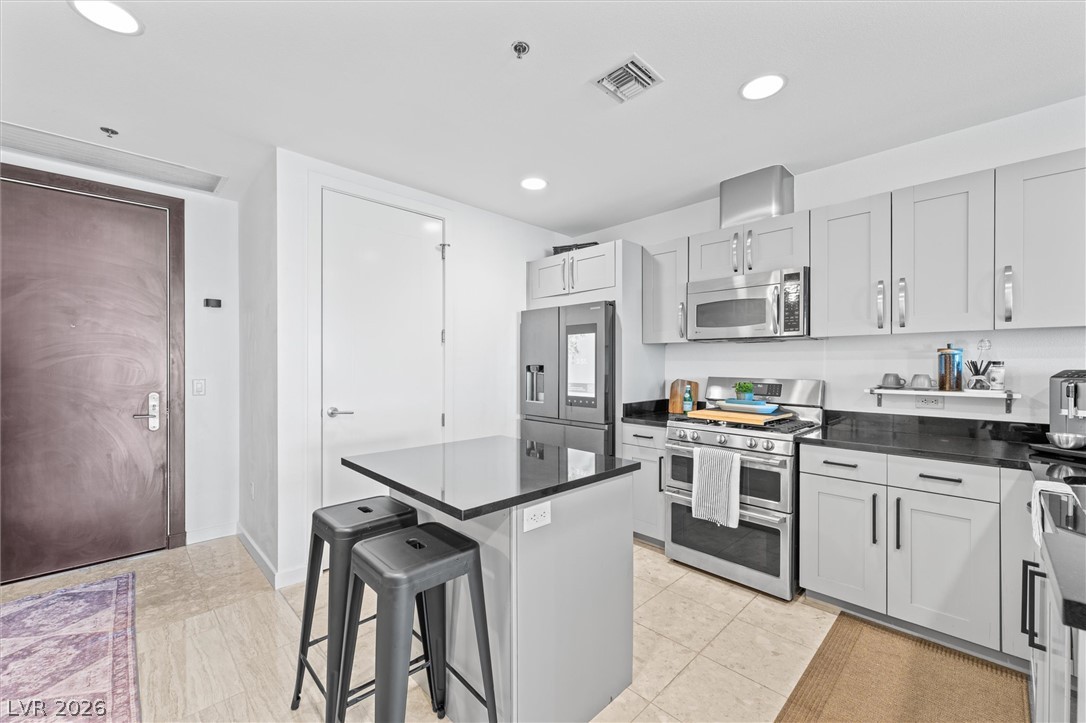 Photo 12 of 49, 4525 Dean Martin Drive #1111