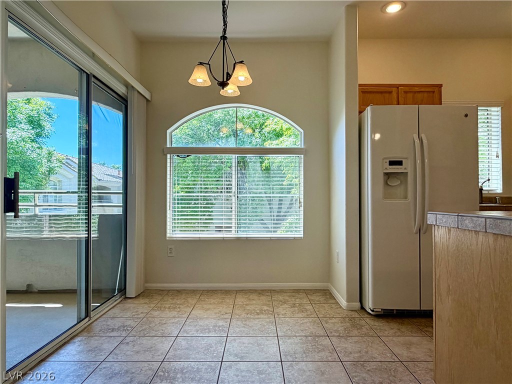 Photo 6 of 28, 1420 Red Crest Lane #203
