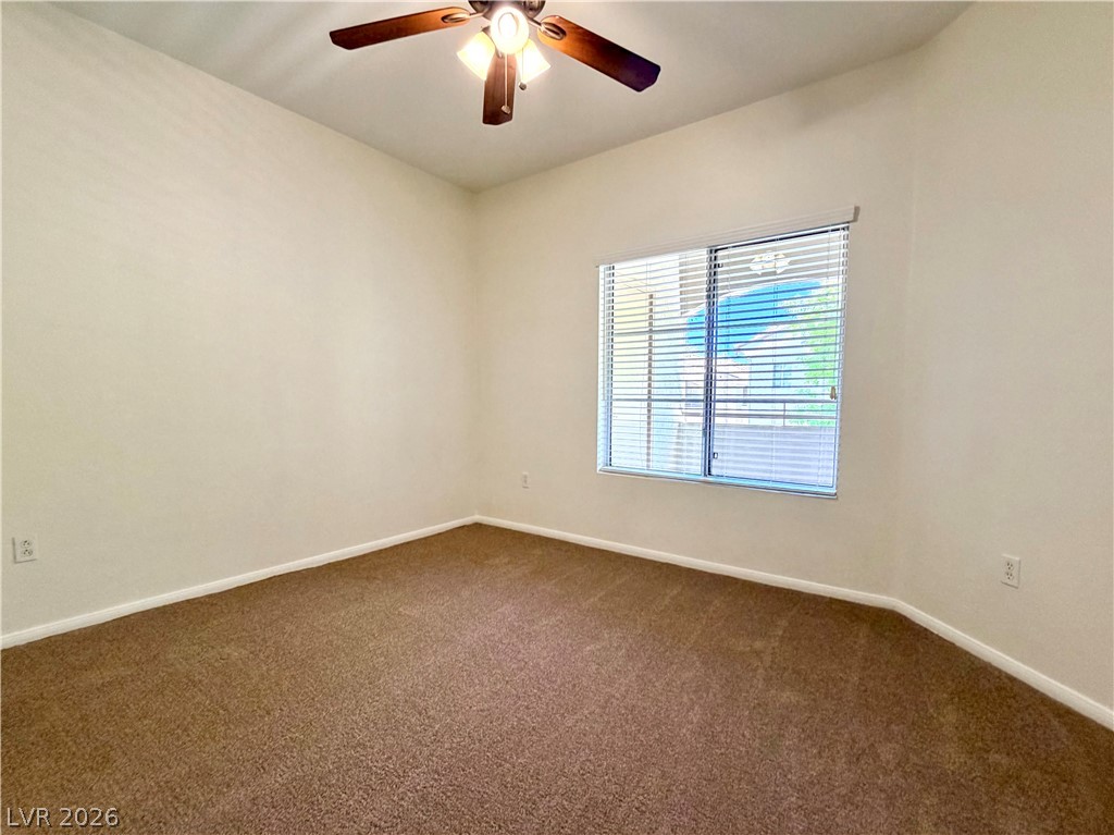 Photo 17 of 28, 1420 Red Crest Lane #203