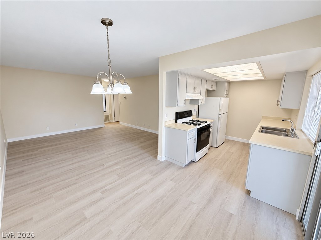 Photo 2 of 3120 S Eastern Avenue #11