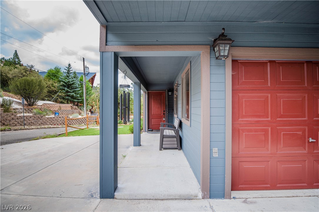 Photo 8 of 79, 359 Crestview Drive