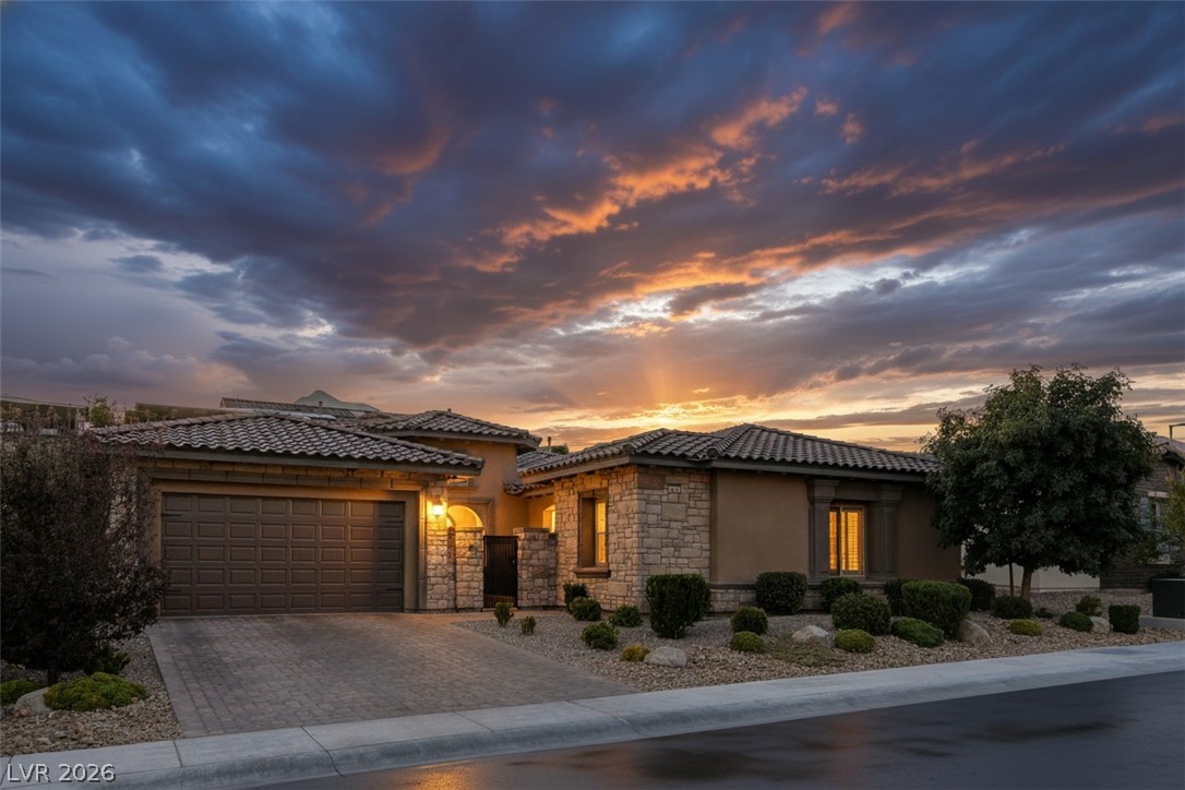83 Basque Coast Street, Las Vegas 89138