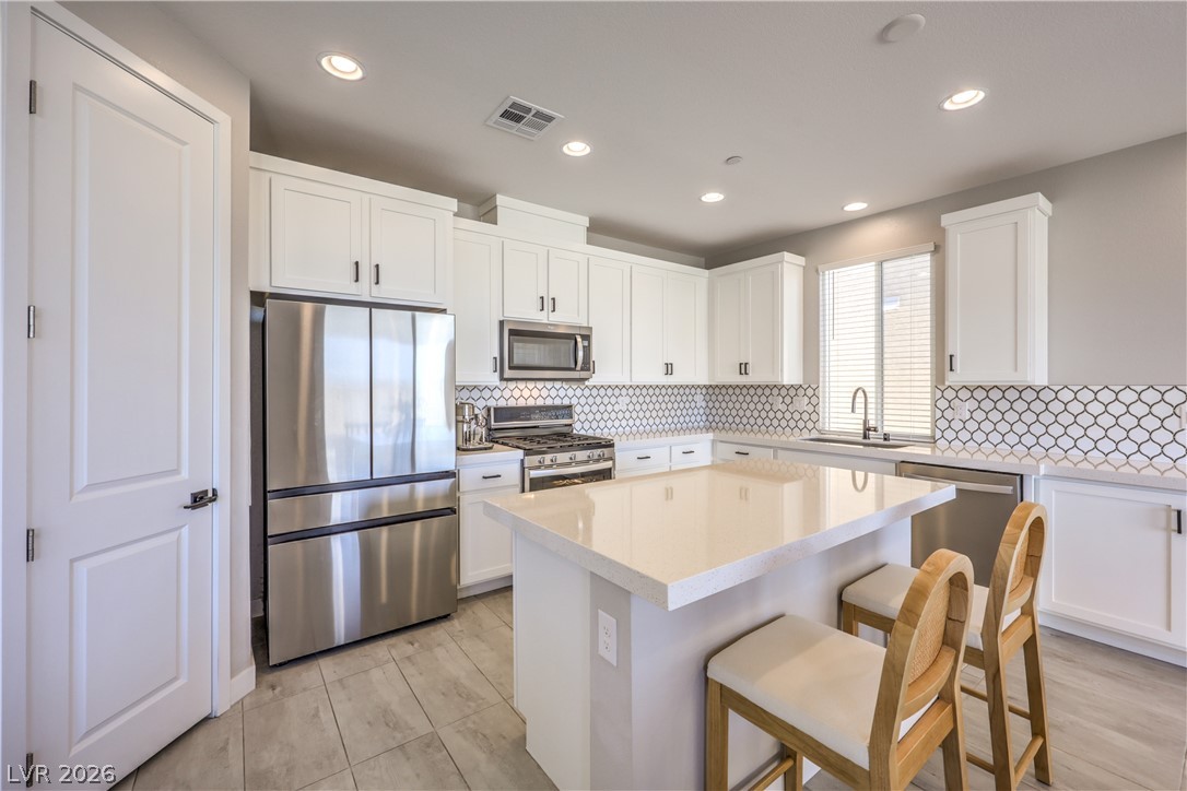 Photo 6 of 67, 10632 Adeno Avenue