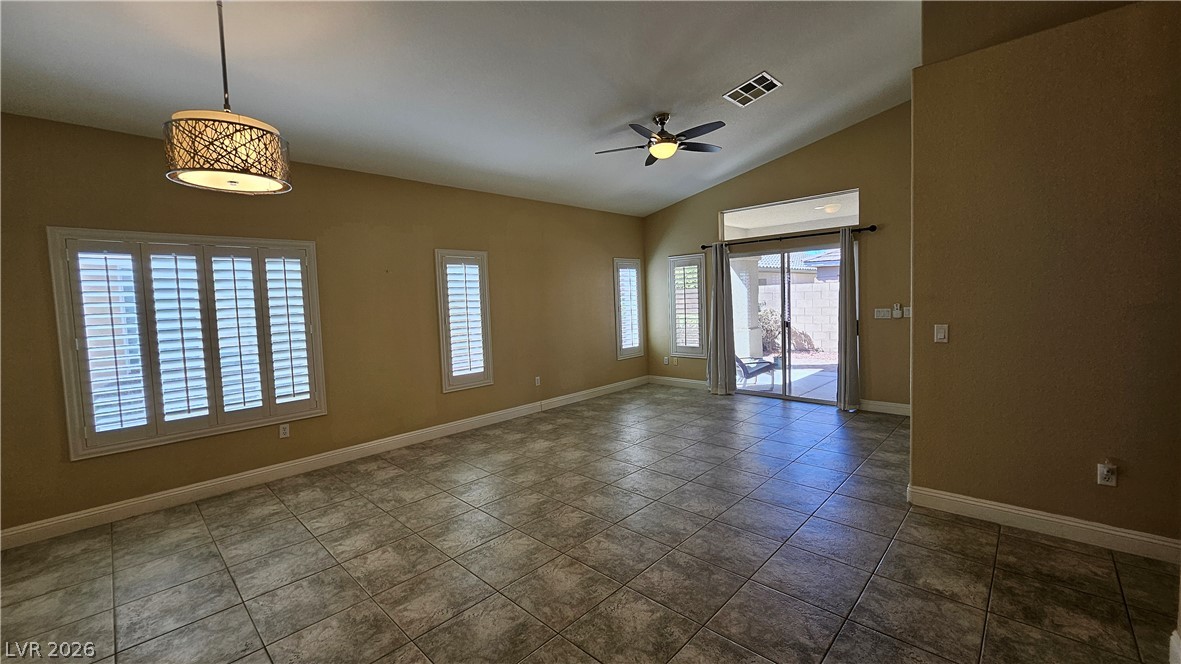 Photo 4 of 7058 Palisade Grove Court