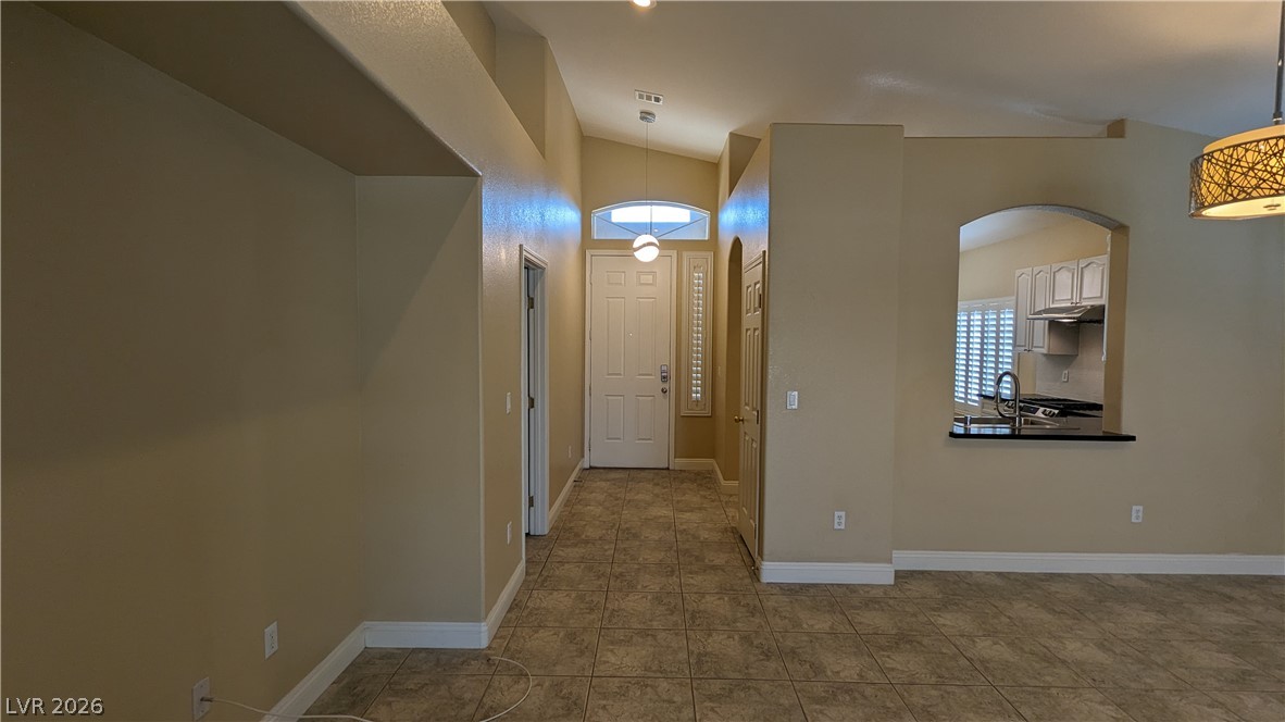 Photo 6 of 31, 7058 Palisade Grove Court