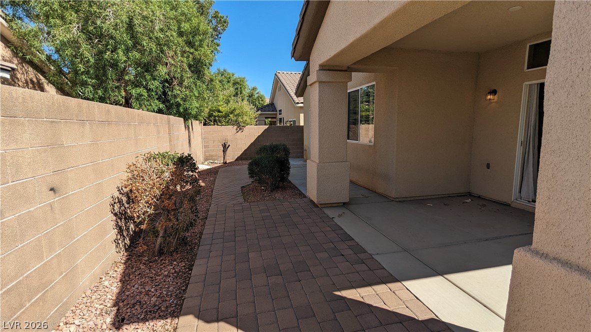 Photo 22 of 31, 7058 Palisade Grove Court