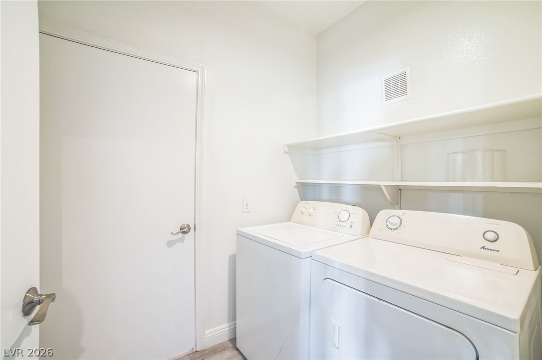Photo 11 of 15, 8725 W Flamingo Road #137