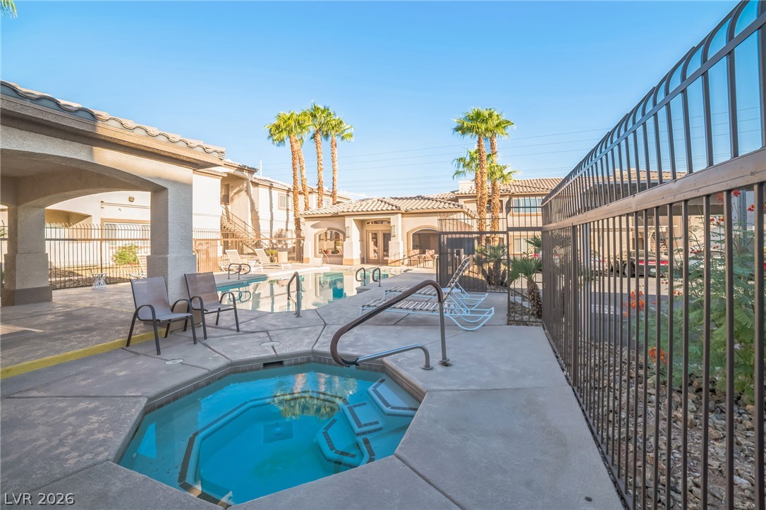 Photo 15 of 15, 8725 W Flamingo Road #137