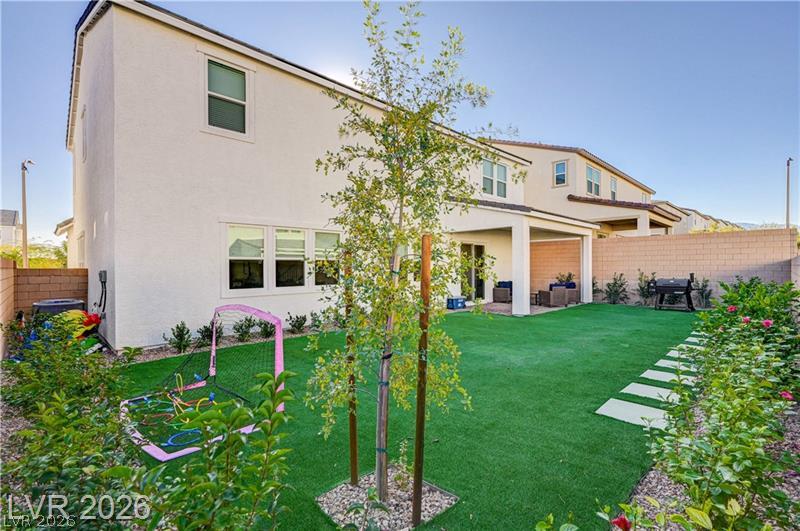 Photo 53 of 56, 10136 Sequoia Glen Avenue