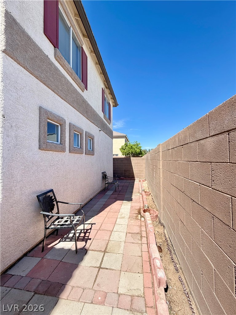 Photo 14 of 15, 2148 Clancy Street