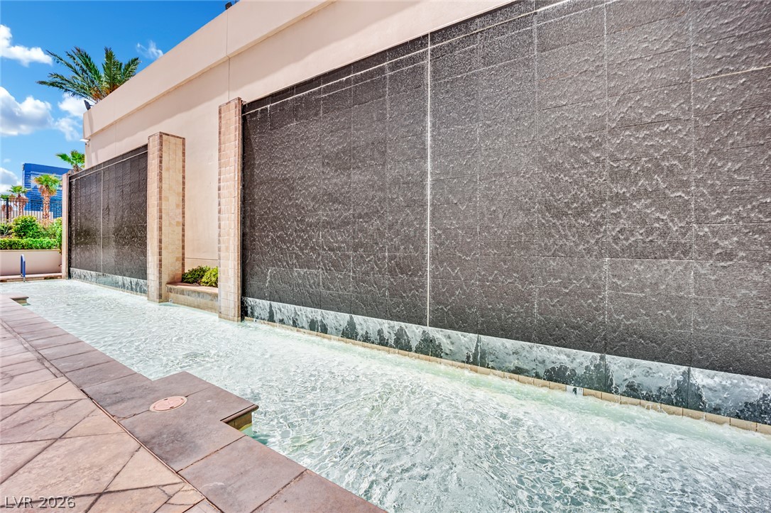 Photo 45 of 55, 145 E Harmon Avenue #1917