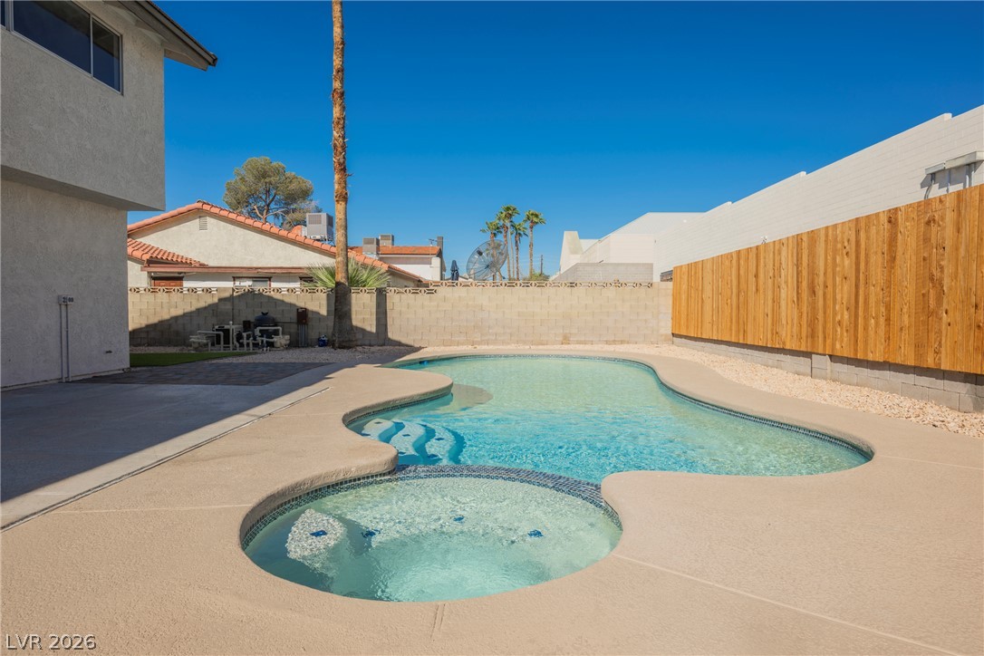 Photo 32 of 33, 3564 Franciscan Lane