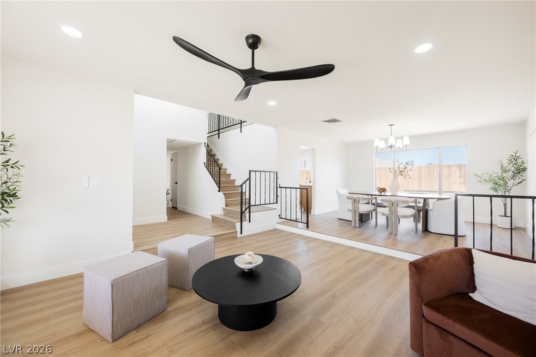 Photo 13 of 33, 3564 Franciscan Lane