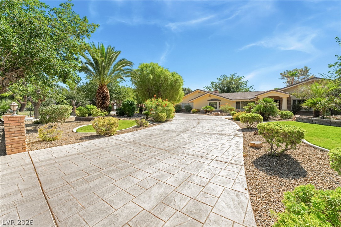 Photo 6 of 60, 7154 Ranchito Circle
