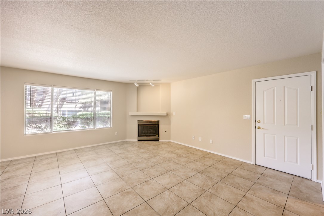 Photo 10 of 29, 700 Capri Drive #29B