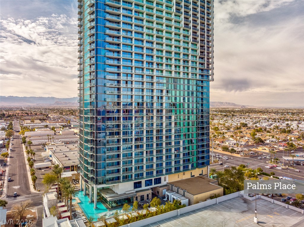 Photo 46 of 47, 4381 W Flamingo Road #1707