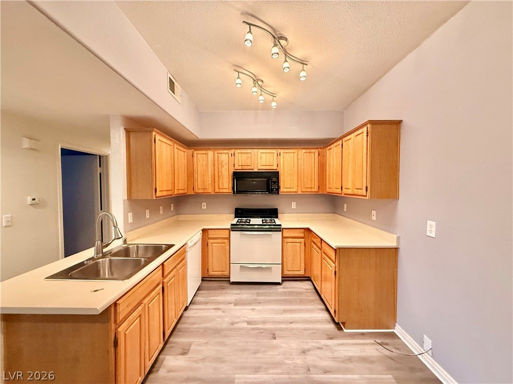 Photo 3 of 5655 E Sahara Avenue #2060