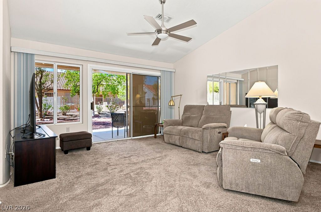 Photo 3 of 2513 Sungold Drive