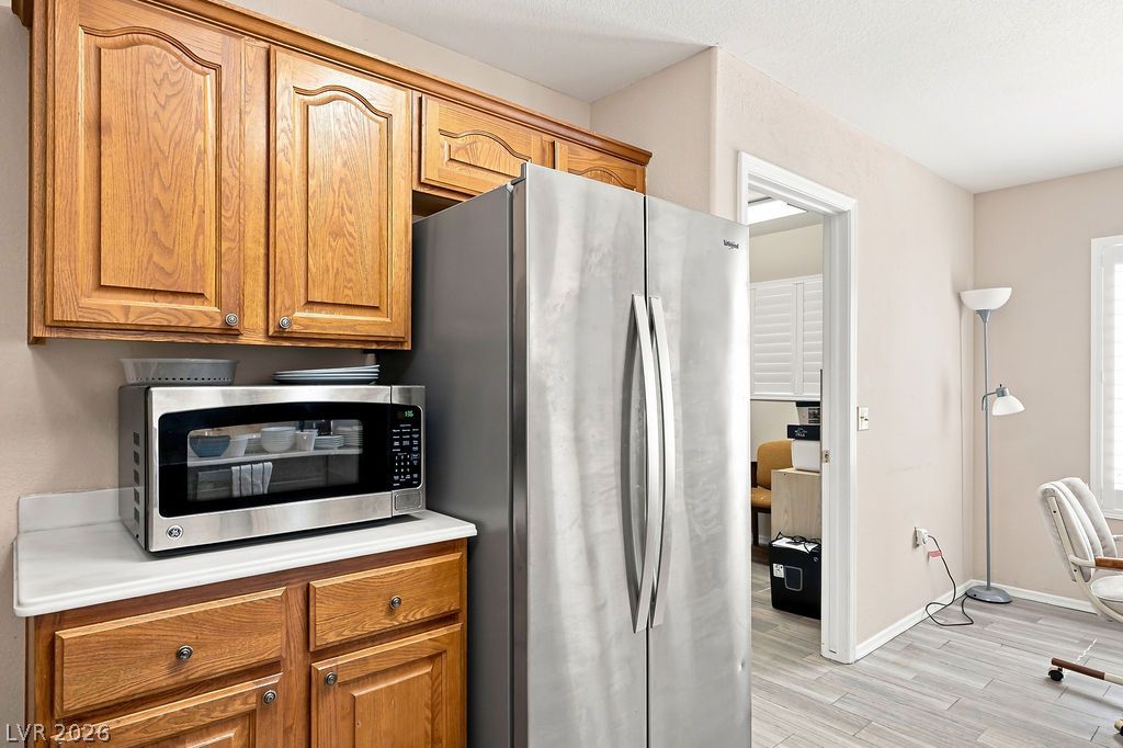 Photo 5 of 2513 Sungold Drive