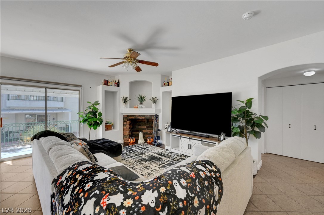 Photo 4 of 6201 E Lake Mead Boulevard #168