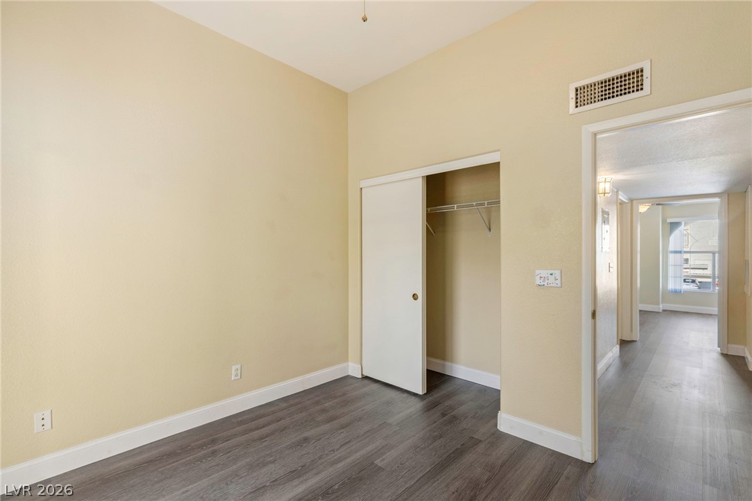 Photo 16 of 24, 3125 N Buffalo Drive #2153