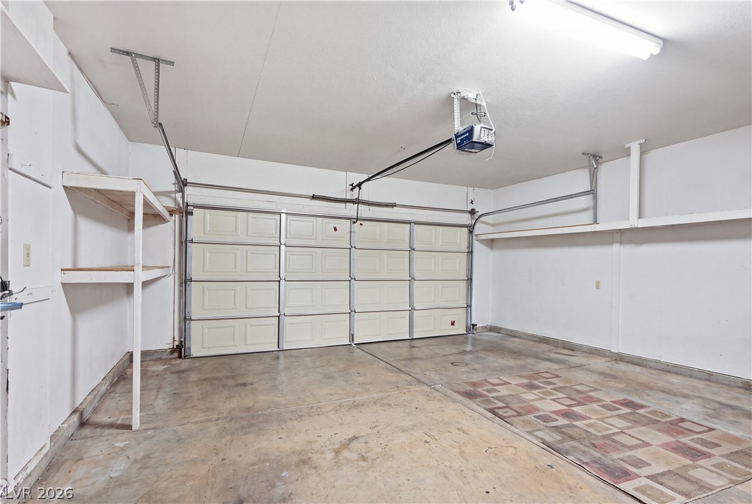 Photo 31 of 37, 1608 Knoll Heights Court