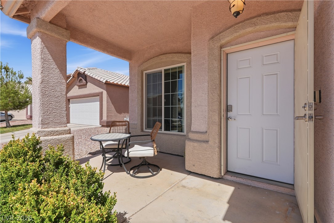 Photo 4 of 1608 Knoll Heights Court