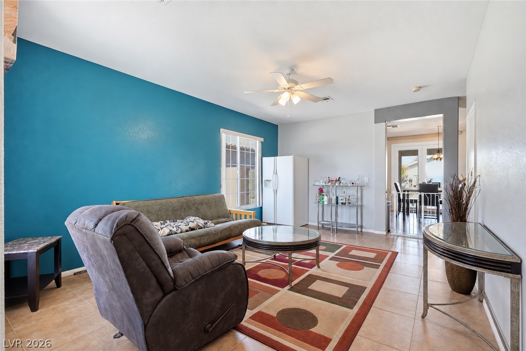 Photo 6 of 37, 1608 Knoll Heights Court