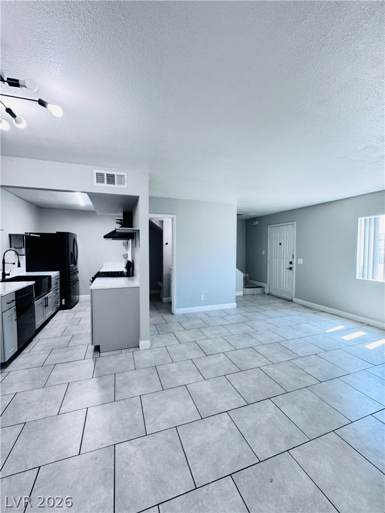Photo 41 of 42, 3671 Villa Knolls East Drive