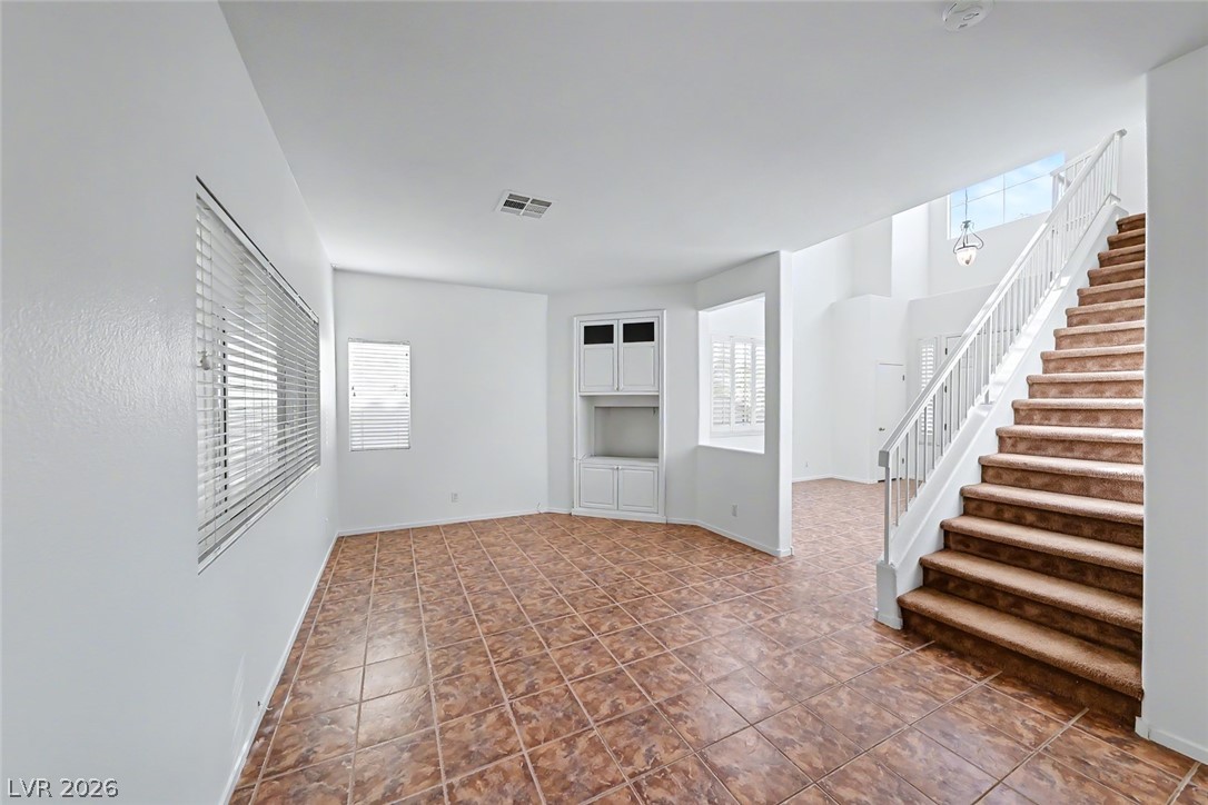 Photo 19 of 42, 999 Whispering Grove Avenue