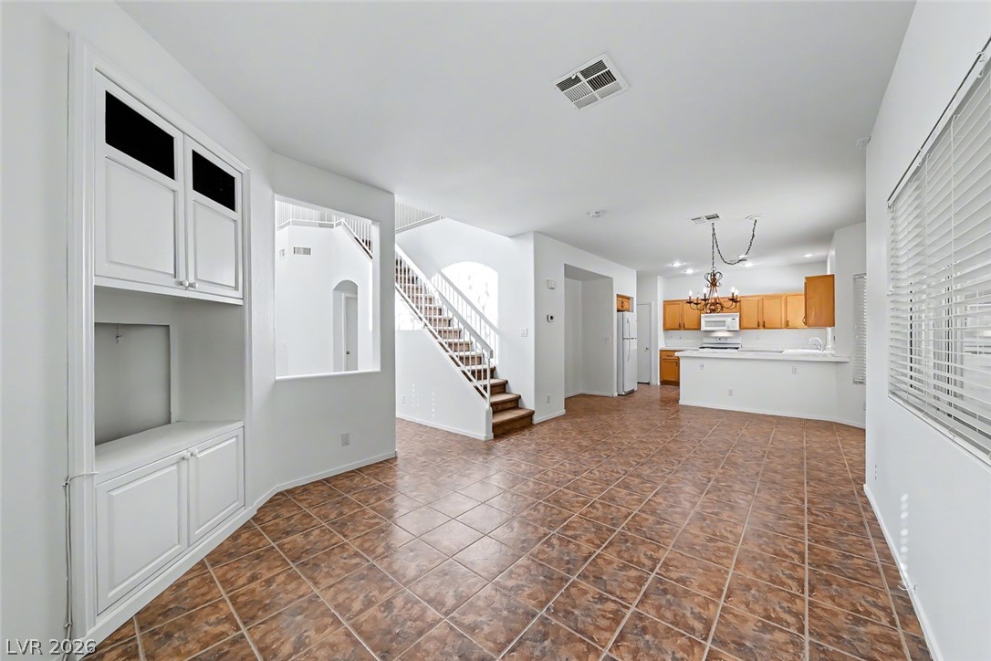 Photo 20 of 42, 999 Whispering Grove Avenue