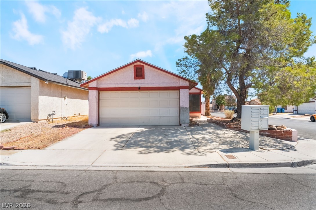 1909 Plumas Court, Las Vegas