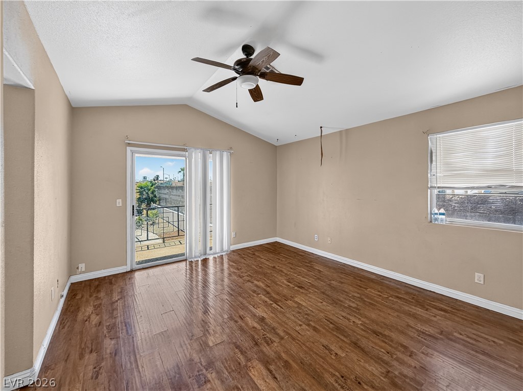 Photo 17 of 27, 6664 Goldencreek Way