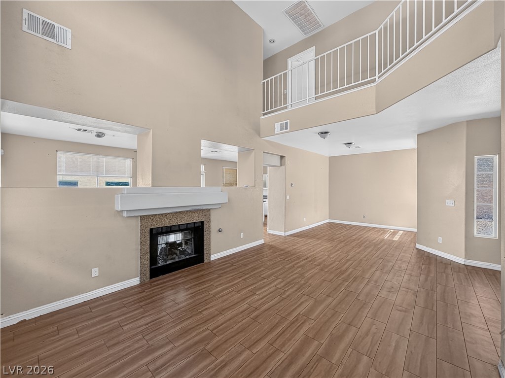 Photo 5 of 6664 Goldencreek Way