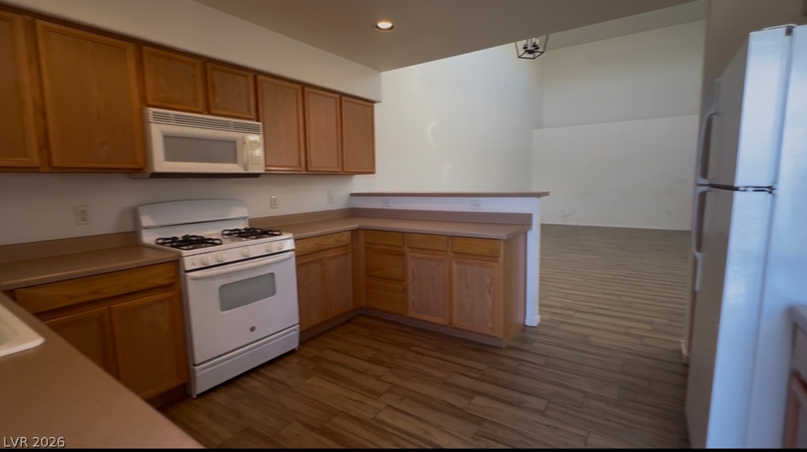 Photo 11 of 31, 4721 Guma Way