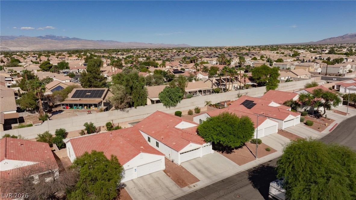Photo 33 of 38, 4717 Mountain Tree Street