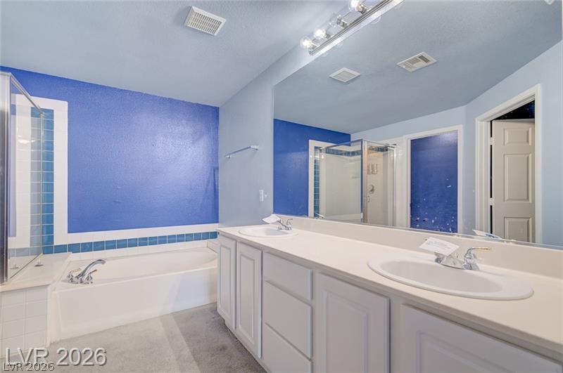 Photo 10 of 21, 10711 Pappas Lane #101
