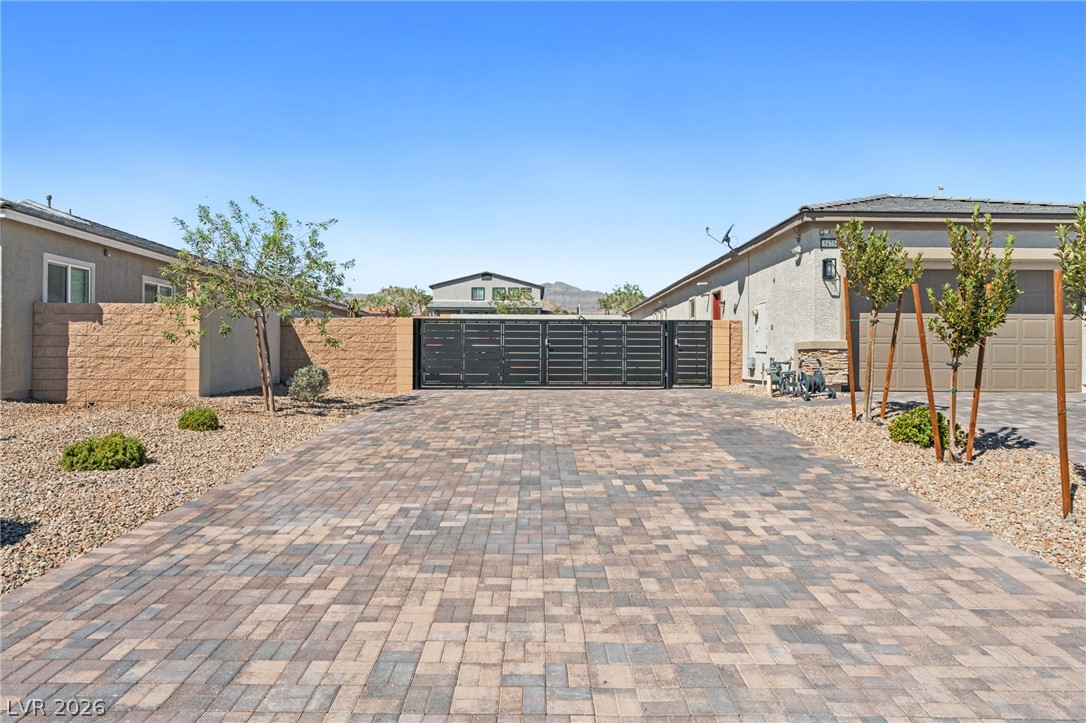 Photo 5 of 5475 Grambley Street