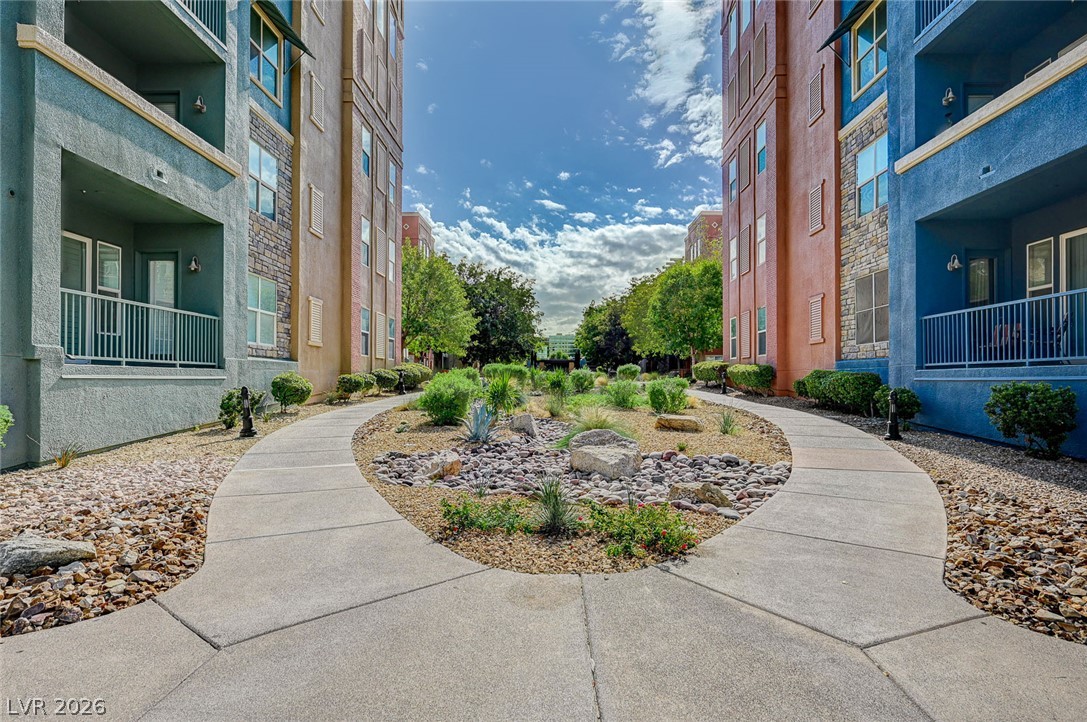 Photo 38 of 70, 56 E Serene Avenue #225