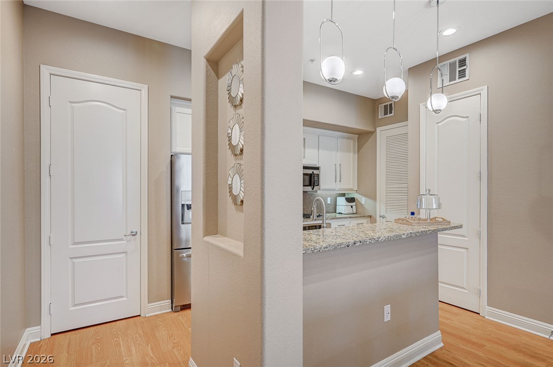 Photo 9 of 70, 56 E Serene Avenue #225